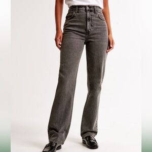 Abercrombie Ultra High Rise 90s Straight Jean